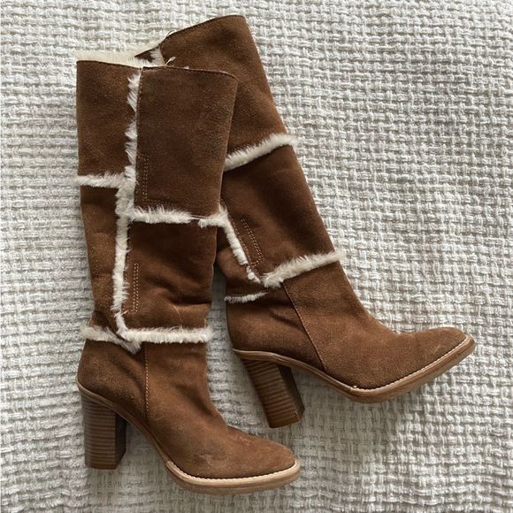 *SOLD* Vintage Y2K Browns tan and cream suede & shearling heeled boots 37 - Picture 13 of 15